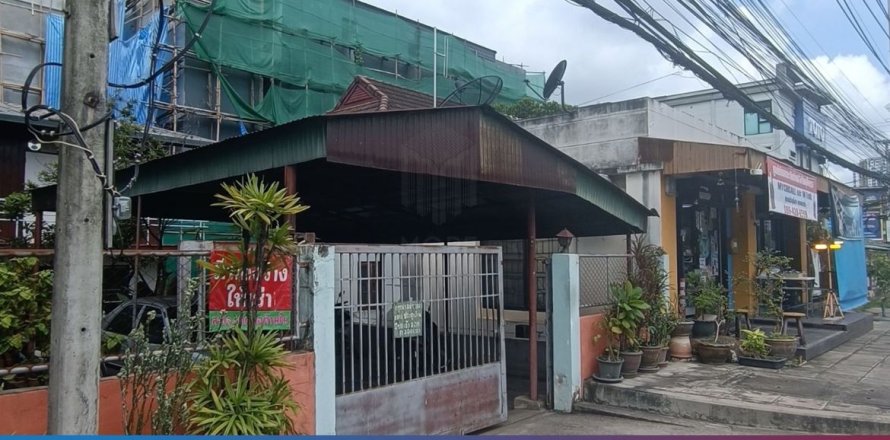 1900m² Commercial property in Chiang Mai, Thailand No. 97884