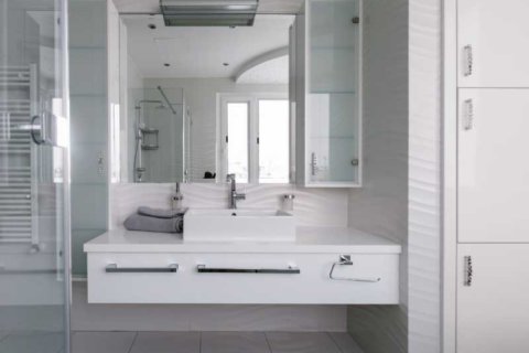 6 bedrooms House in Pyrgos, Cyprus No. 63140 8