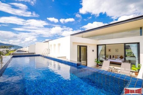 240m² Villa in Phuket, Thailand No. 96278 1