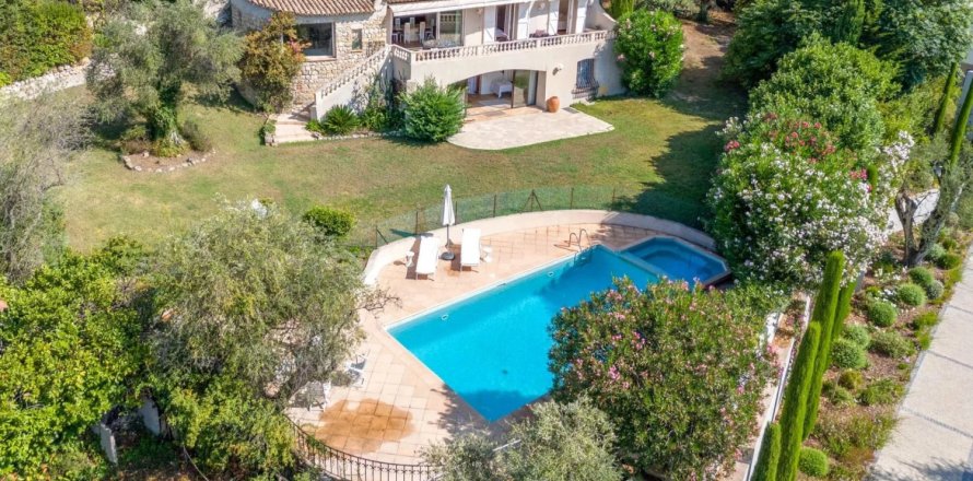 5 chambres Villa à Mougins, France No. 68088