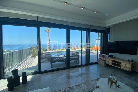 4 bedrooms Villa in Phi Dien, Vietnam No. 13230 15