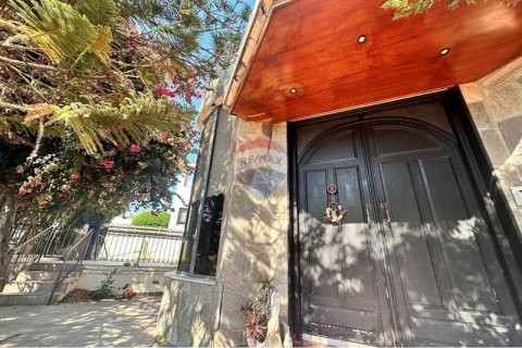4 dormitorios House en Larnaca, Cyprus No. 52601 3