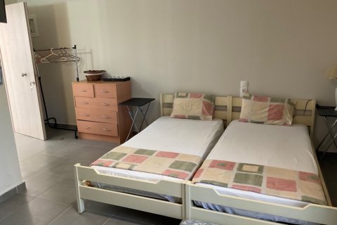 8 rooms Villa in Heraklion, Greece No. 55856 4