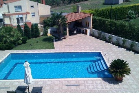 4 dormitorios House en Thessaloniki, Greece No. 123992 2