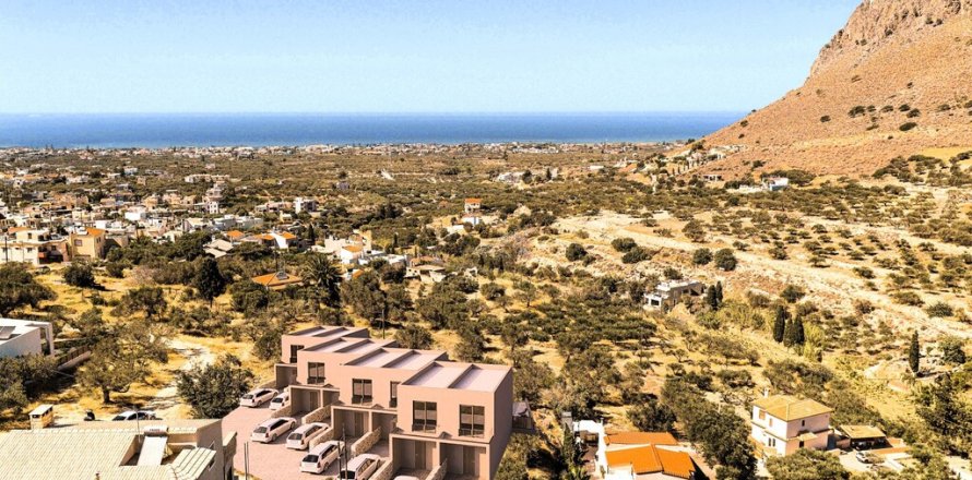 2 bedrooms Villa in Heraklion, Greece No. 107340