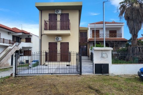 8 bedrooms Building in Chalkidiki, Greece No. 108099 1