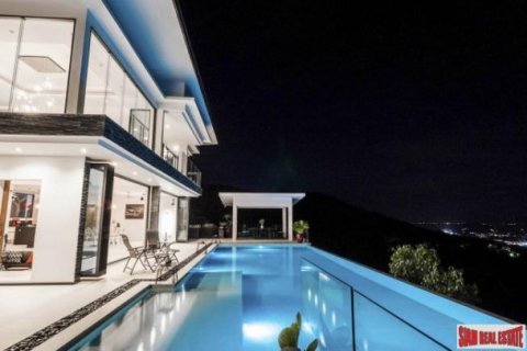 6 bedrooms Villa on the Chaweng Beach, Thailand No. 96738 14