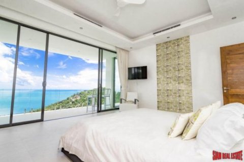 6 bedrooms Villa on the Chaweng Beach, Thailand No. 96738 2