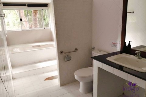 Commercial property in Chiang Mai, Thailand No. 97836 2