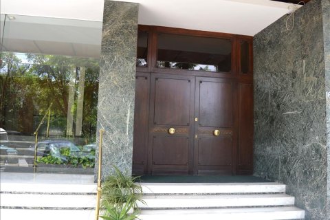 650m² Commercial property in Athens, Greece No. 59572 4