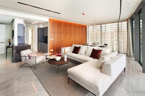 2 bedrooms Apartment in Limassol, Cyprus No. 37454 4