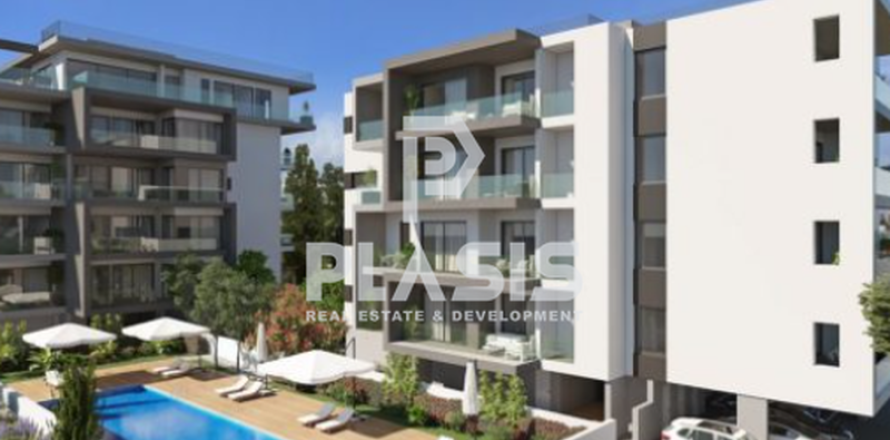 2 bedrooms Apartment in Agios Georgios, Cyprus No. 104056