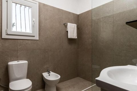 5 bedrooms Villa in Corfu, Greece No. 108177 22