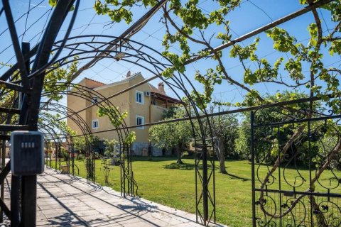 5 bedrooms Villa in Corfu, Greece No. 108177 30