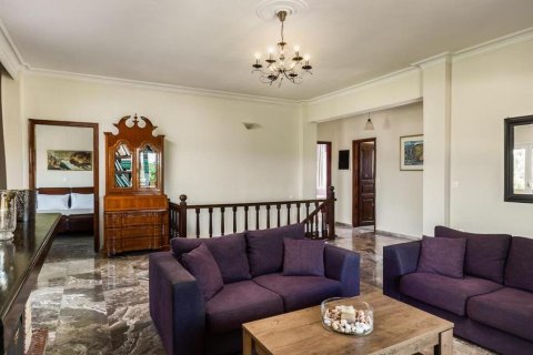 5 bedrooms Villa in Corfu, Greece No. 108177 10
