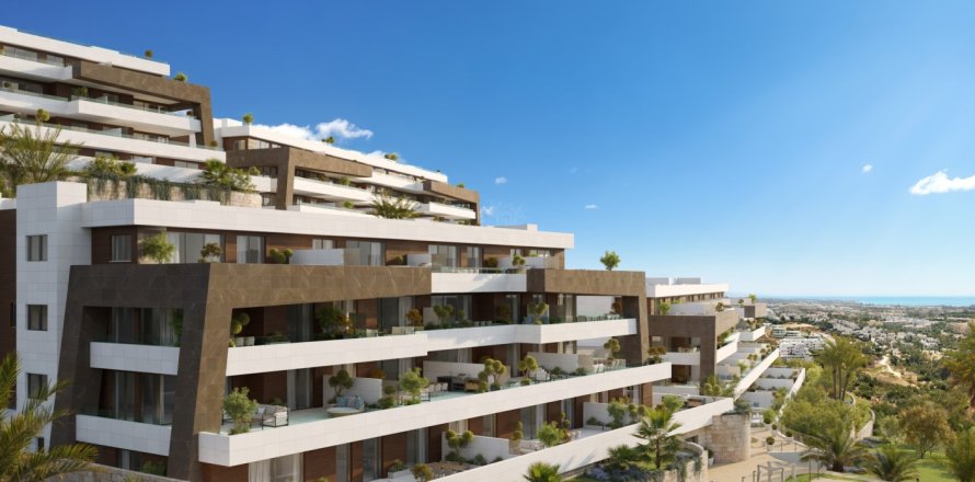 3 dormitorios Apartment en Estepona, Spain No. 111460