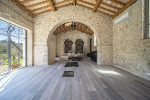 Дом с 12 спальнями в Грас, Франция №67921 7