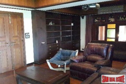 3 bedrooms Apartment in Pattaya, Thailand No. 96498 9