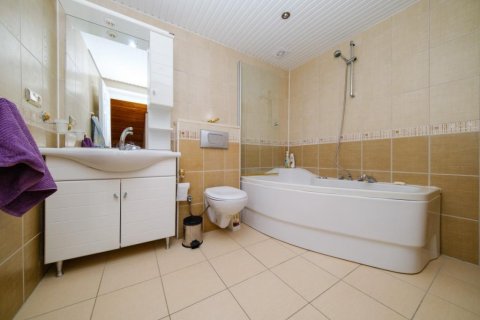 4 rooms Apartment in Nong Ha, Vietnam No. 21510 25