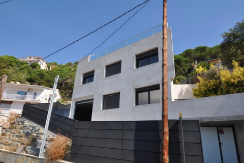 4 bedrooms House in Lloret de Mar, Spain No. 25416