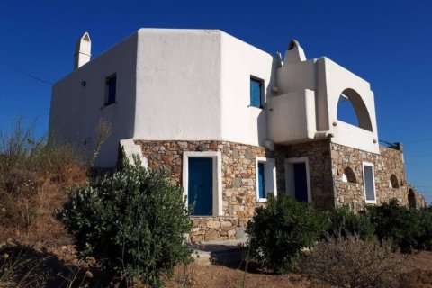 3 bedrooms Villa in Mykonos, Greece No. 104938 2