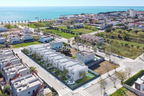 4 bedrooms Apartment in Van An, Vietnam No. 88146 2