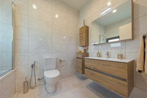 2 chambres Appartement à Limassol, Cyprus No. 73763 13