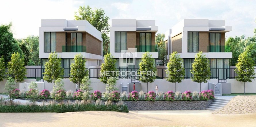 4 bedrooms Townhouse in My Xuan, Vietnam No. 93731