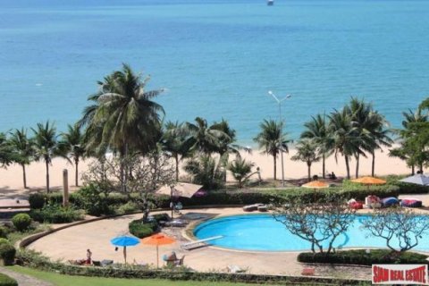 3 bedrooms Apartment in Jomtien Beach, Thailand No. 96897 3