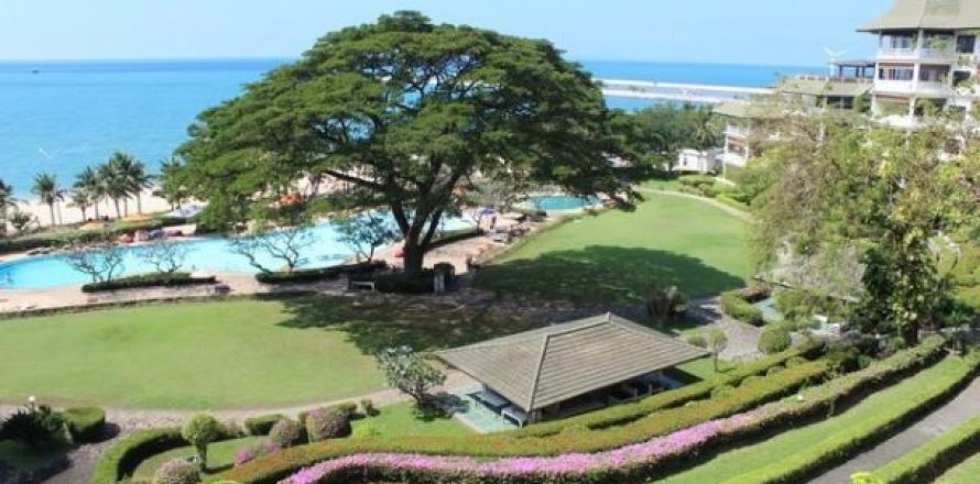 3 bedrooms Apartment in Jomtien Beach, Thailand No. 96897