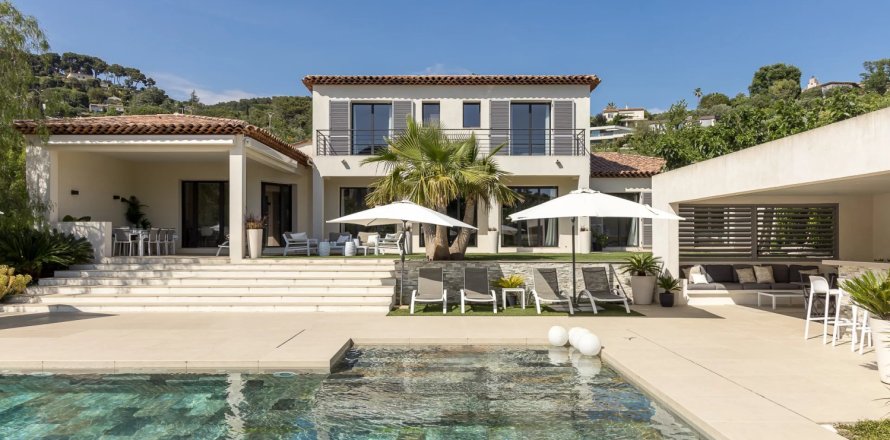 Вилла с 5 спальнями в Сен-Поль-де-Ванс, Франция №67901