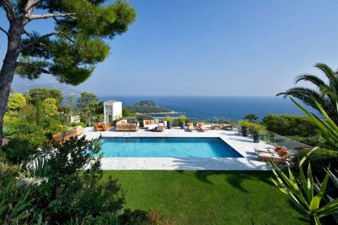 7 bedrooms Villa in Saint-Jean-Cap-Ferrat, France No. 67392 15