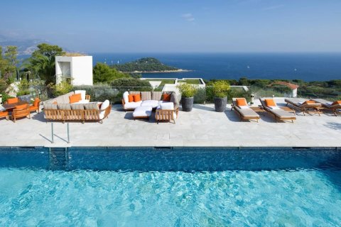 7 bedrooms Villa in Saint-Jean-Cap-Ferrat, France No. 67392 16