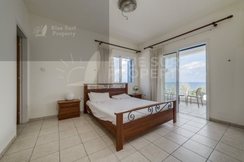 4 bedrooms Villa in Paralimni, Cyprus No. 36530 11