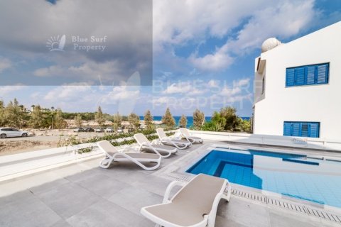 4 bedrooms Villa in Paralimni, Cyprus No. 36530 25