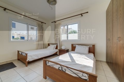 4 bedrooms Villa in Paralimni, Cyprus No. 36530 9