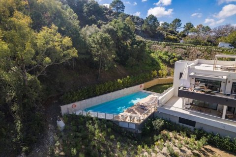 3 bedrooms Apartment in Hong Phong, Vietnam No. 27429 4