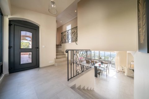 4 bedrooms Villa in Peymeinade, France No. 67262 7