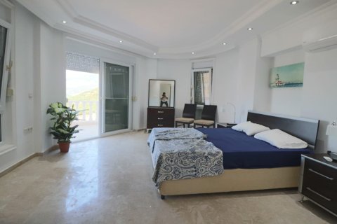 3 dormitorios Villa en Lien Chieu, Vietnam No. 16613 21