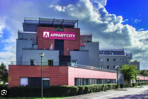 24m² Apartment in Alfortville, France No. 69434 1