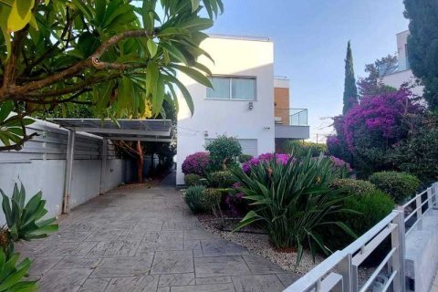 5 bedrooms Villa in Germasogeia, Cyprus No. 28746 3