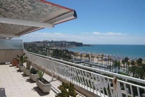 3 bedrooms Apartment in Salou, Spain No. 25191