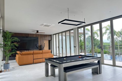 3 bedrooms Villa in Phuket, Thailand No. 1992 4