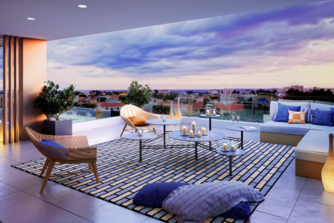 4 bedrooms Apartment in Mesa Geitonia, Cyprus No. 81807 1