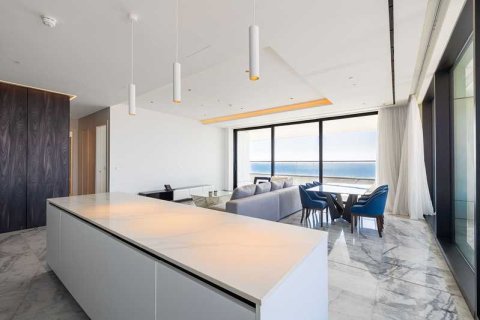 2 bedrooms Apartment in Limassol, Cyprus No. 103818 7