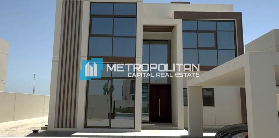 4 bedrooms Villa in Binh Duong, Vietnam No. 86139