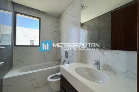 4 bedrooms Villa in Binh Duong, Vietnam No. 86139 5