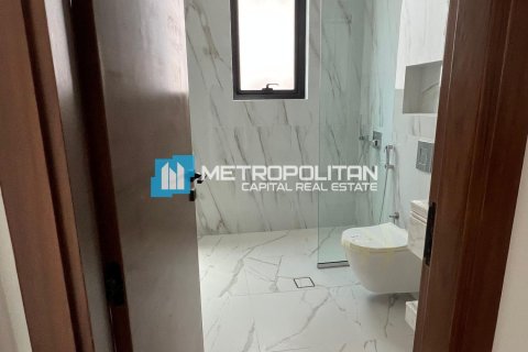 4 bedrooms Villa in Binh Duong, Vietnam No. 86139 4