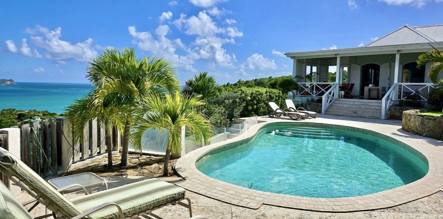 3 bedrooms Villa in Piccadilly, Antigua and Barbuda No. 73030