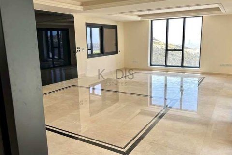 5 bedrooms Villa in Mesa Geitonia, Cyprus No. 77948 12
